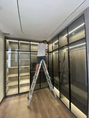 Tủ áo cánh kính